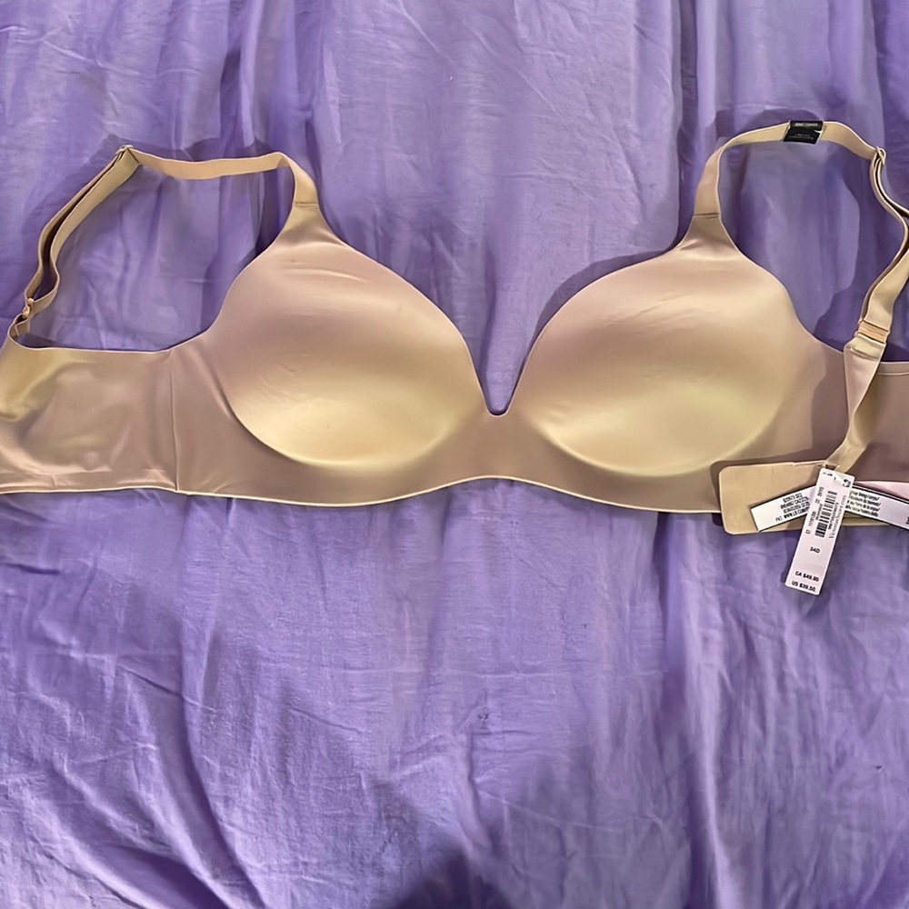 PINK Victoria’s Secret New Wireless Bra